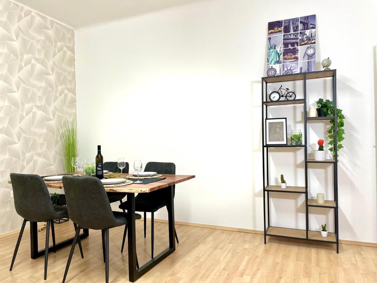 Central Comfy Apartment - Self Check-In 그라츠 외부 사진